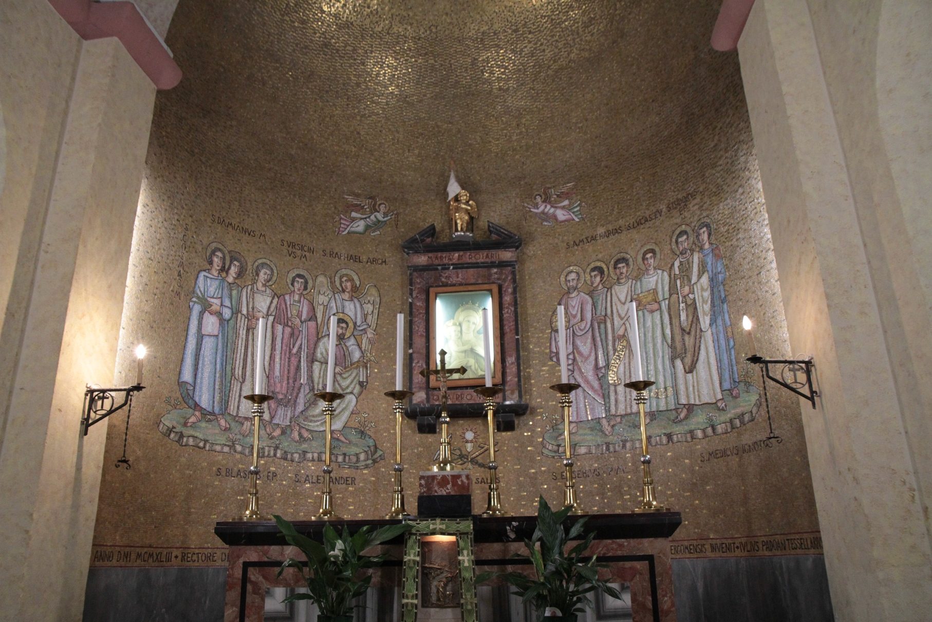 Tempio Votivo dei Medici d'Italia, Duno - 06.JPG